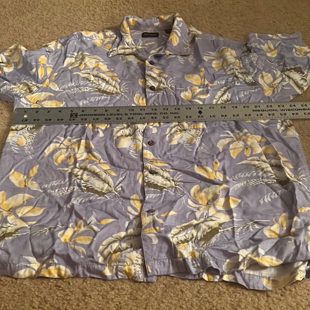 Red Macaw rayon large